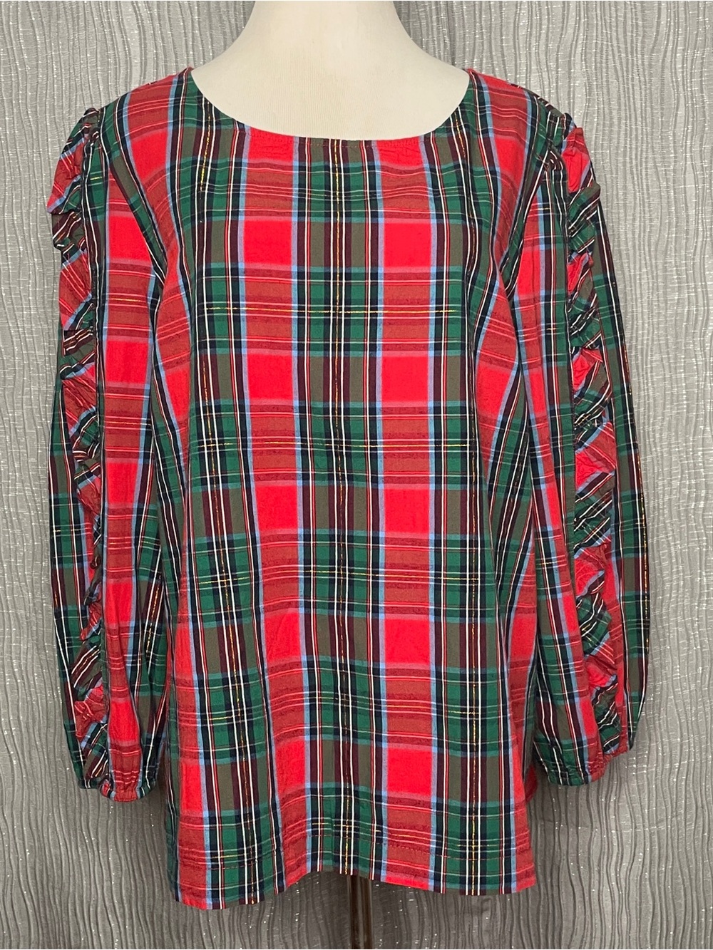 crown & ivy Red Tartan Plaid Ruffle-Sleeve Blouse